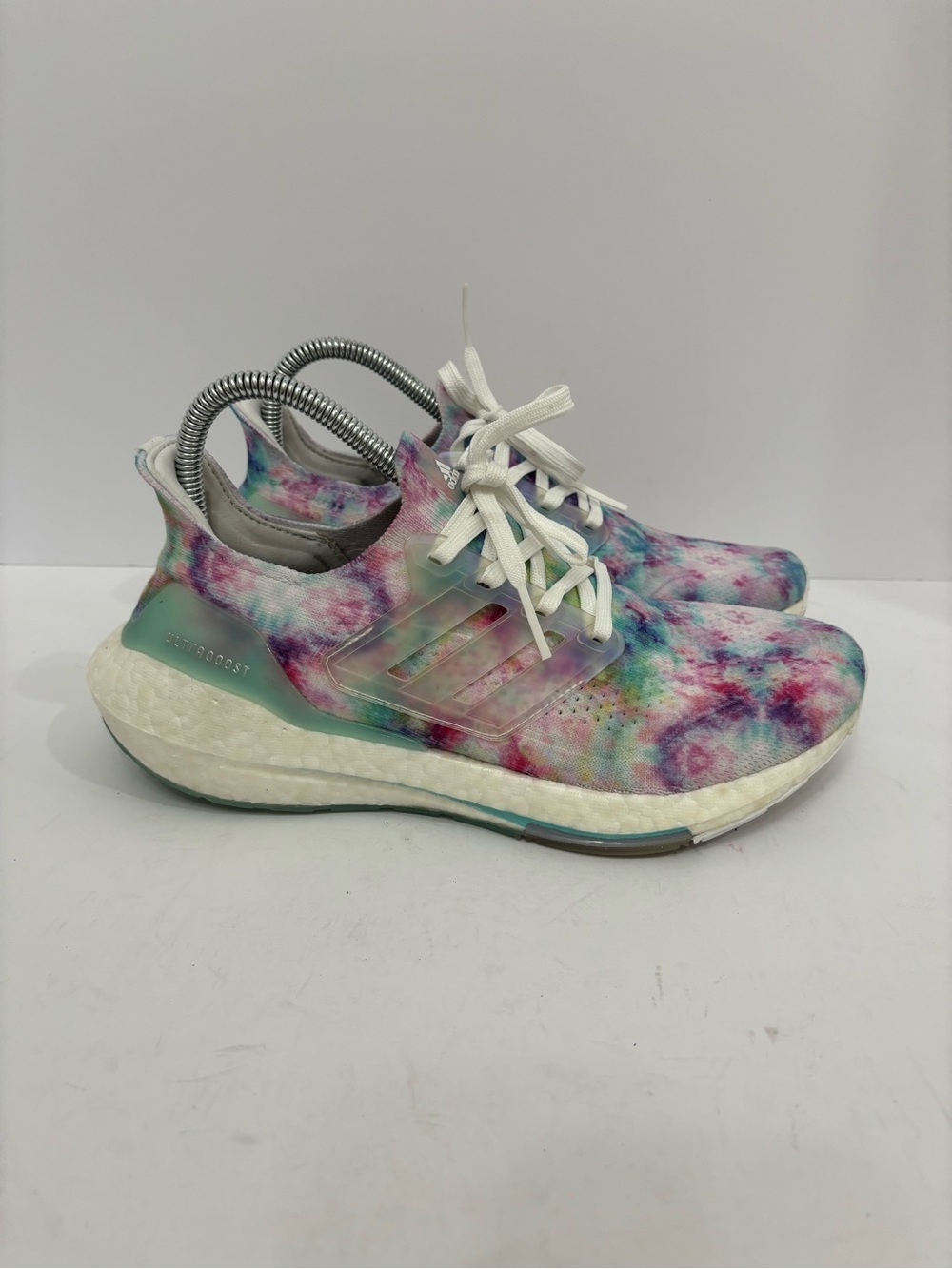 Adidas Women's Tie-Dye Running ultraboost size 7.5